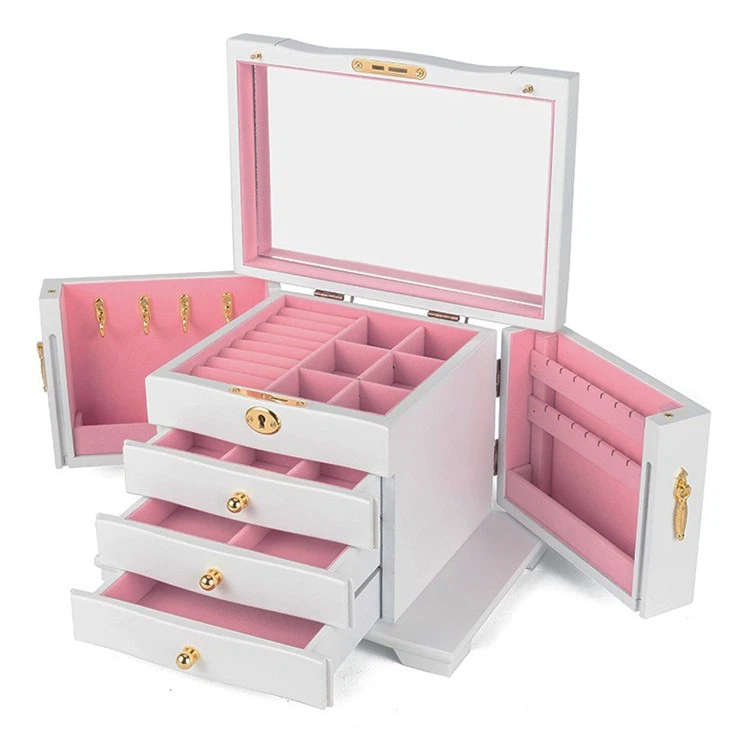 Supersize Jewelry Box With Lock Mirror