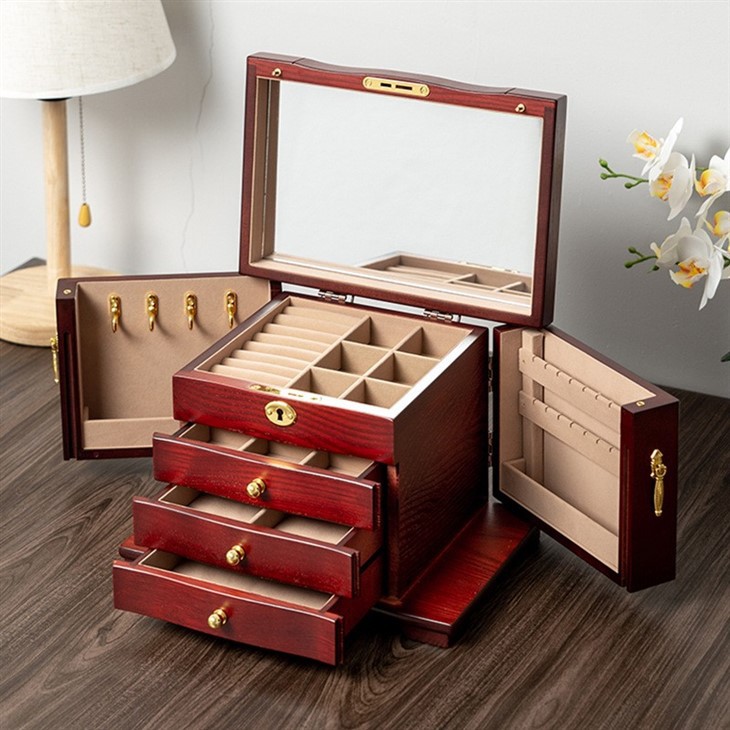 Supersize Jewelry Box With Lock Mirror